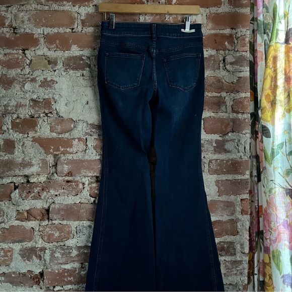 Anthropologie Pilcro & the Letterpress Dark Wash Flare Jeans - Picture 7 of 8